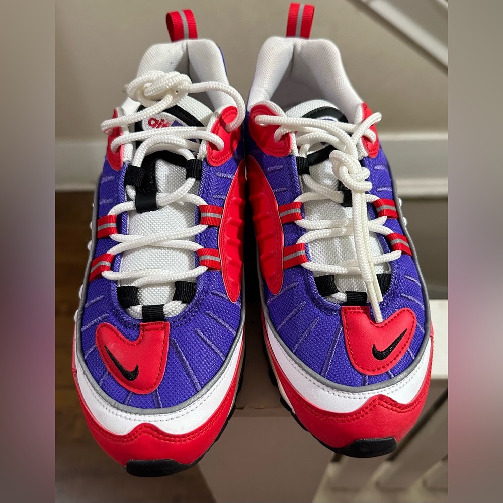 W AIR MAX 98
PSYCHIC PURPLE/BLACK
VIOLET PSYCHADELIQUE/NOIR
